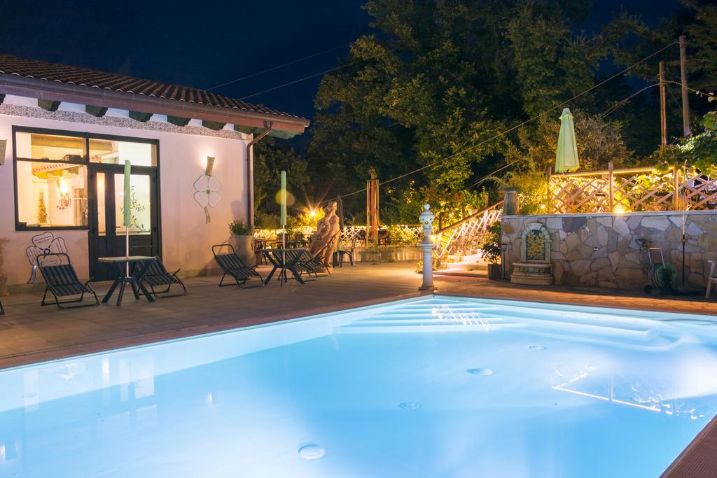 Agriturismo Il Quadrifoglio Chieti Exterior photo